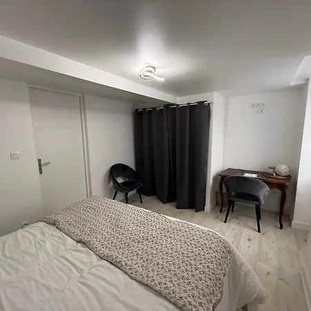 Comme A La Maison *